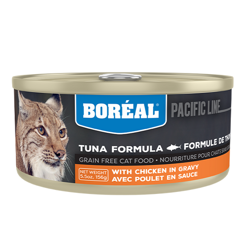 Boreal Cat Red Tuna in Gravy with Chicken